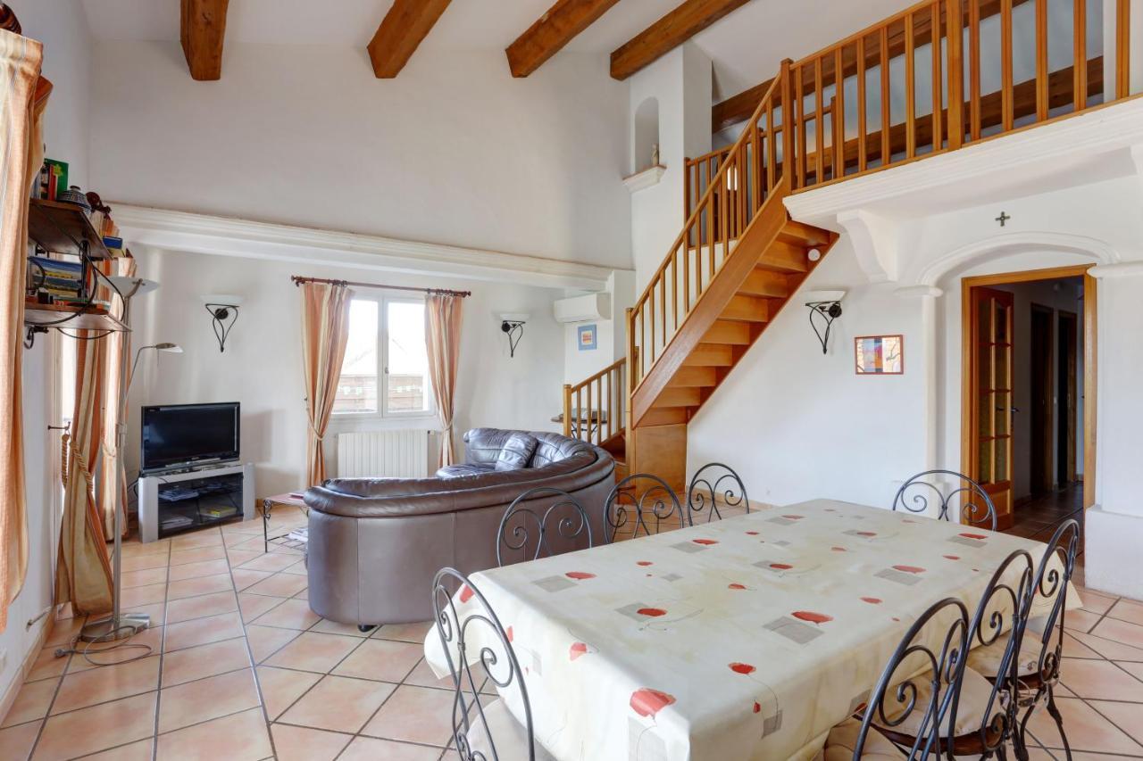 רוקברון-סור-ארז'נס Villa De Charme, 8 Pers, Climatisee, Piscine Chauffee, Calme Garanti מראה חיצוני תמונה