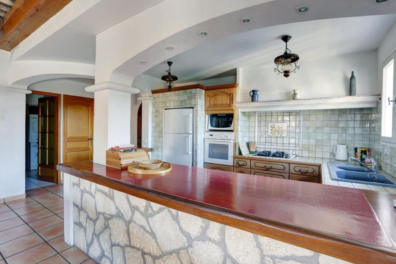 רוקברון-סור-ארז'נס Villa De Charme, 8 Pers, Climatisee, Piscine Chauffee, Calme Garanti מראה חיצוני תמונה