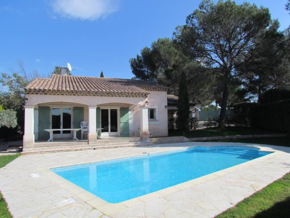 רוקברון-סור-ארז'נס Villa De Charme, 8 Pers, Climatisee, Piscine Chauffee, Calme Garanti מראה חיצוני תמונה